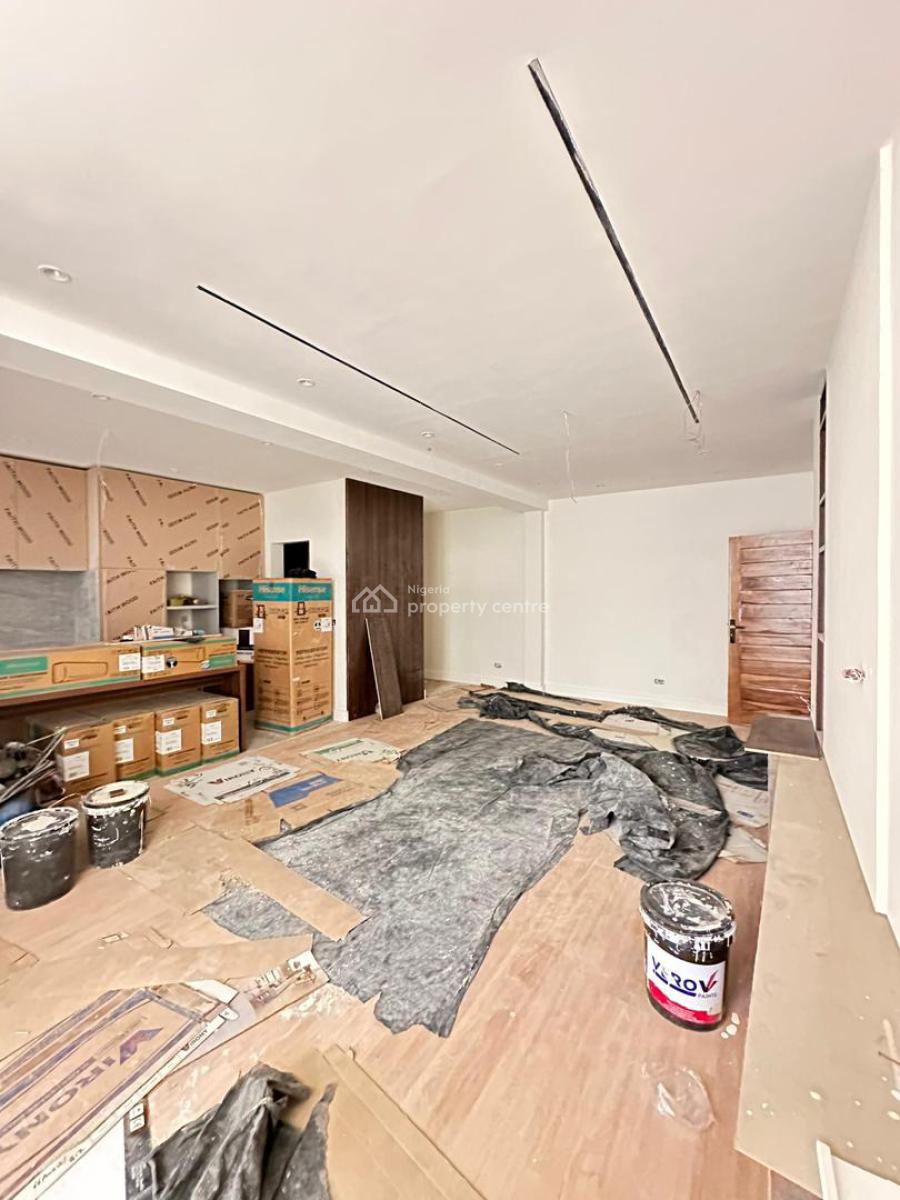 Gorgeous 3 Bedroom Apartment with a Bq, Lekki Phase 1, Lekki, Lagos, Flat / Apartment for Sale