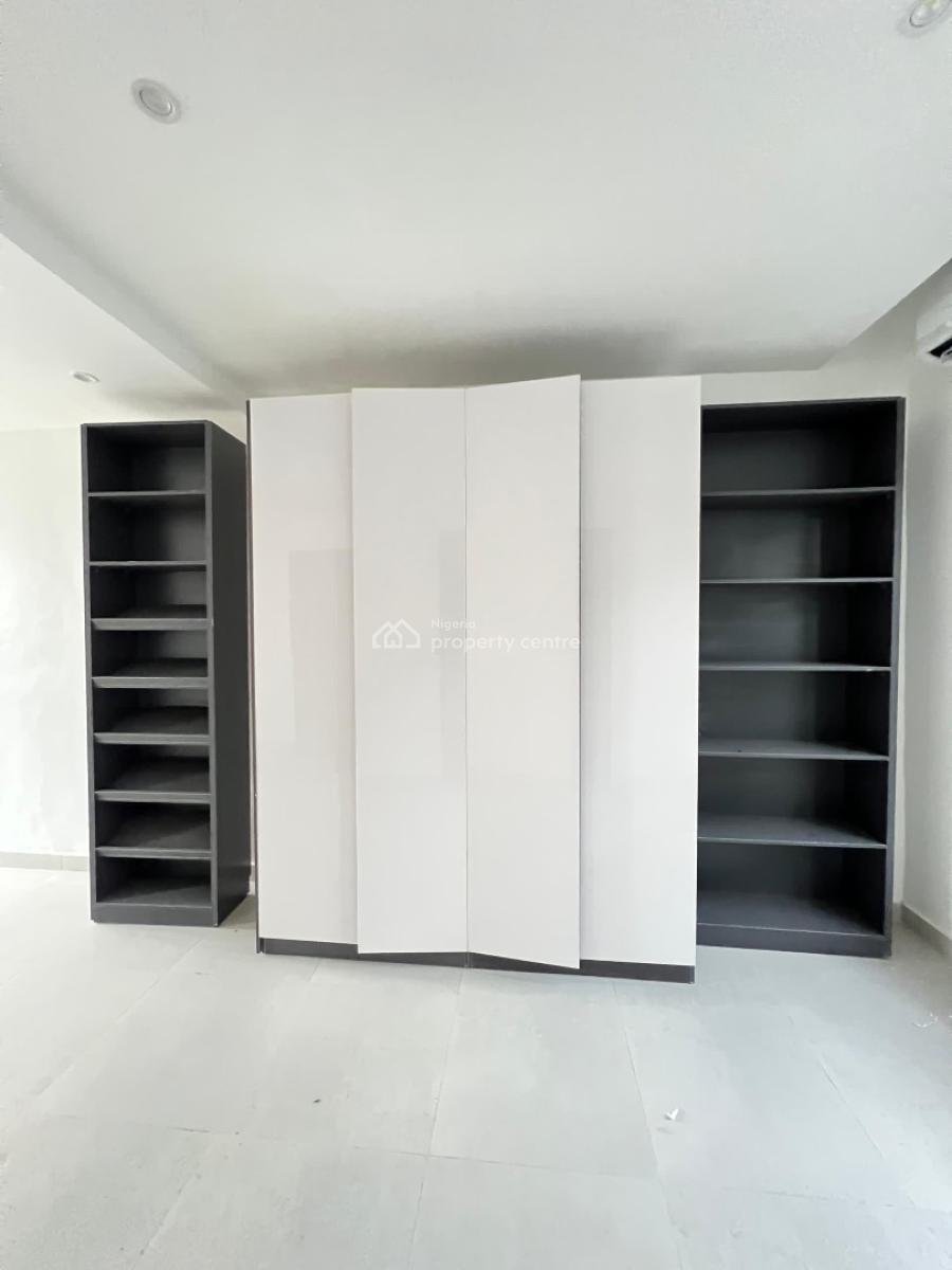 Excellent 4 Bedroom Terrace Duplex Within a Secured Environment, Lekki Phase 1, Lekki, Lagos, House for Sale