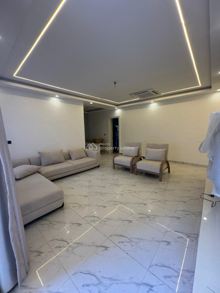 Nice Furnished 3 Bedroom Flat, Nice Location at Maitama, Maitama District, Abuja, Flat / Apartment for Rent