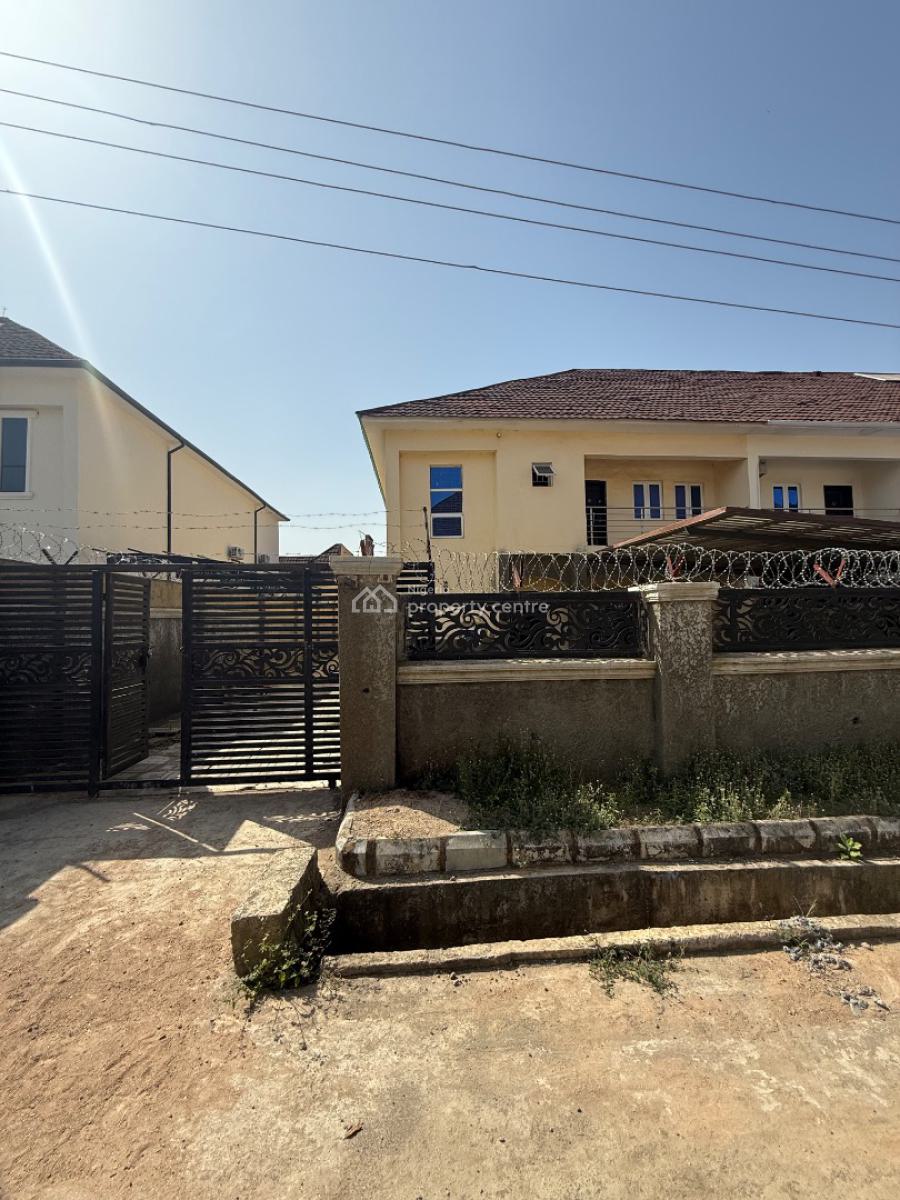 4 Bedroom Terrace Duplex, Admiralty Estate, Navy Town, Asokoro District, Abuja, Terraced Duplex for Sale