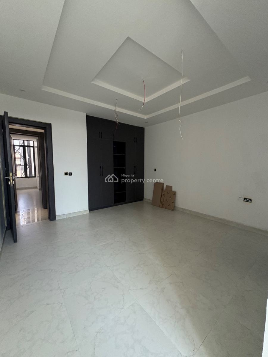 2bed /3bedroom Apartment with Swimming Pool, Ikate Axis, Ikate, Lekki, Lagos, Block of Flats for Sale