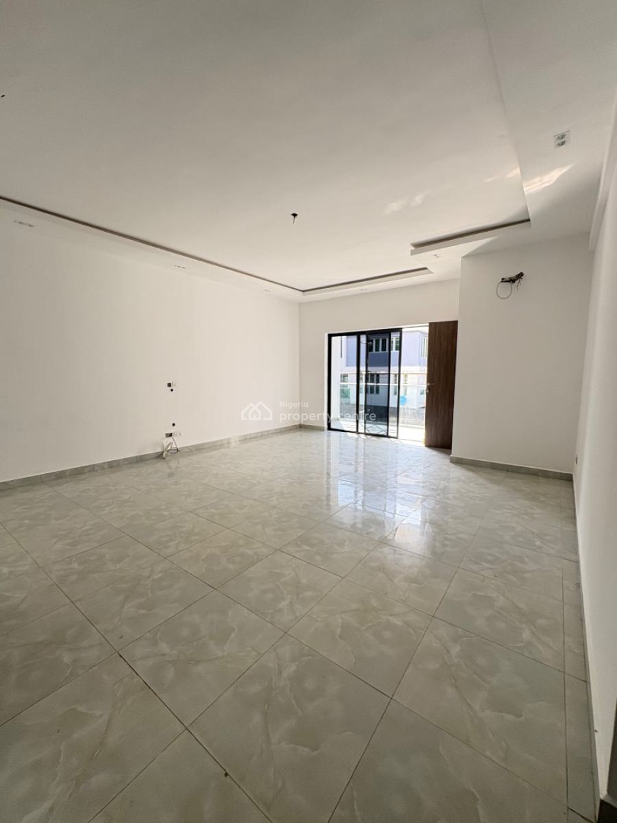 2 Bedroom /3bedroom, Ikate, Ikate, Lekki, Lagos, Block of Flats for Sale