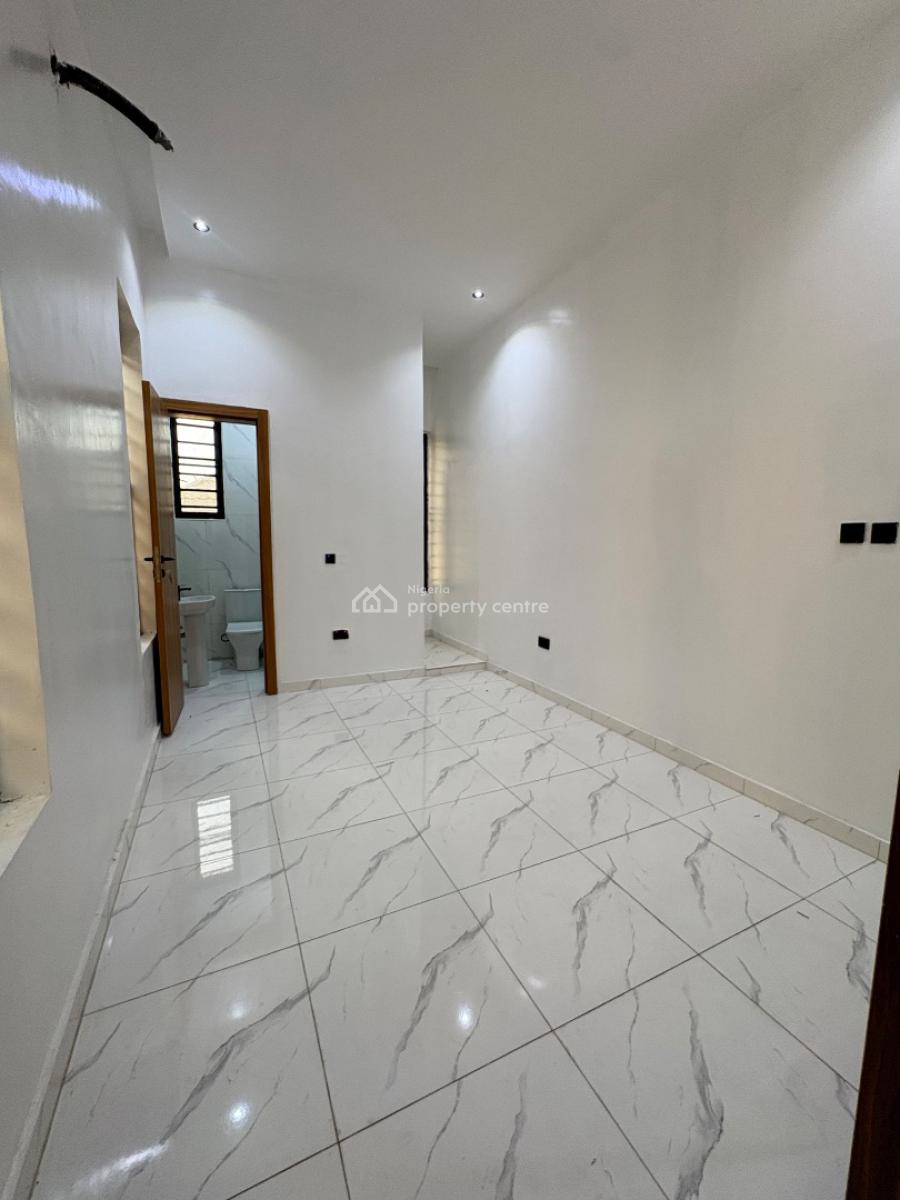 5 Bedroom Fully Detached Duplex with Swimming, Agungi, Lekki, Lagos, Detached Duplex for Sale