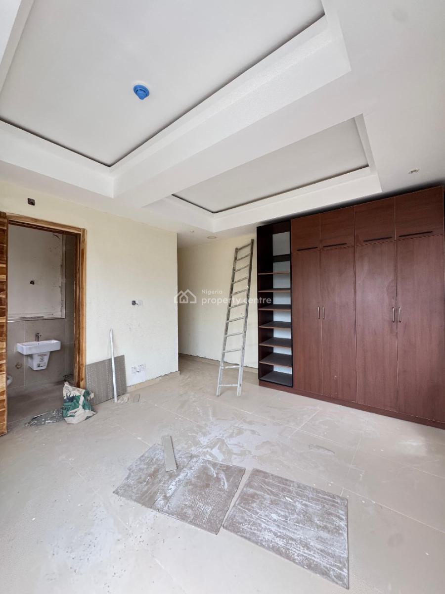 2  Bedroom Apartment with a Bq ( Location Is Best for Air Bnb), Victoria Island (vi), Lagos, Flat / Apartment for Sale