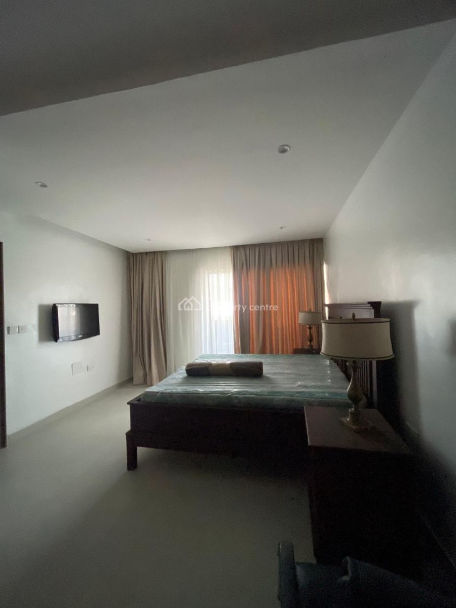 Fully Fitted 4 Bedroom Terraced Duplex with Bq in a Secure Location, Lekki Phase 1, Lekki, Lagos, Terraced Duplex for Sale