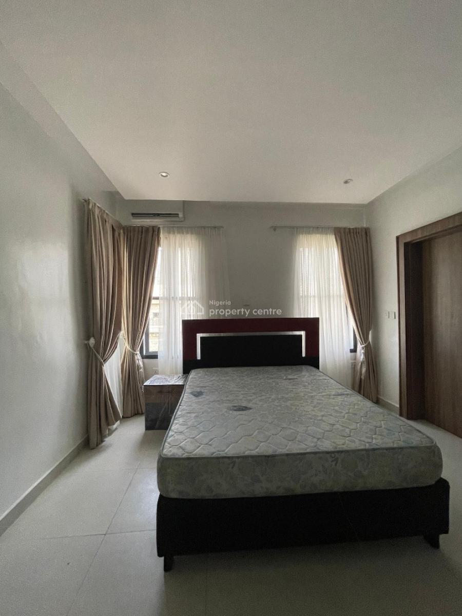 Fully Fitted 4 Bedroom Terraced Duplex with Bq in a Secure Location, Lekki Phase 1, Lekki, Lagos, Terraced Duplex for Sale