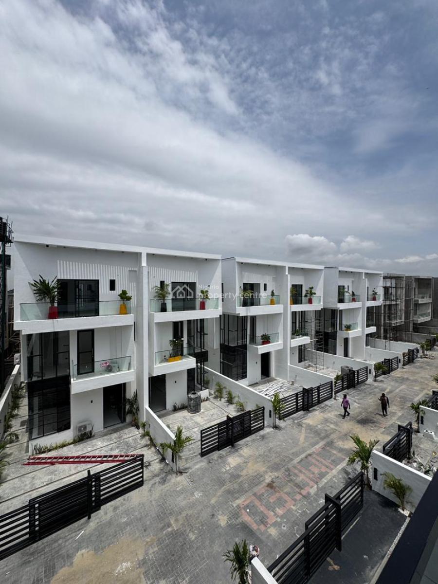 Luxurious and Spacious 4 Bedroom Semi-detached Duplex with Bq, Orchid, Lekki, Lagos, Semi-detached Duplex for Sale