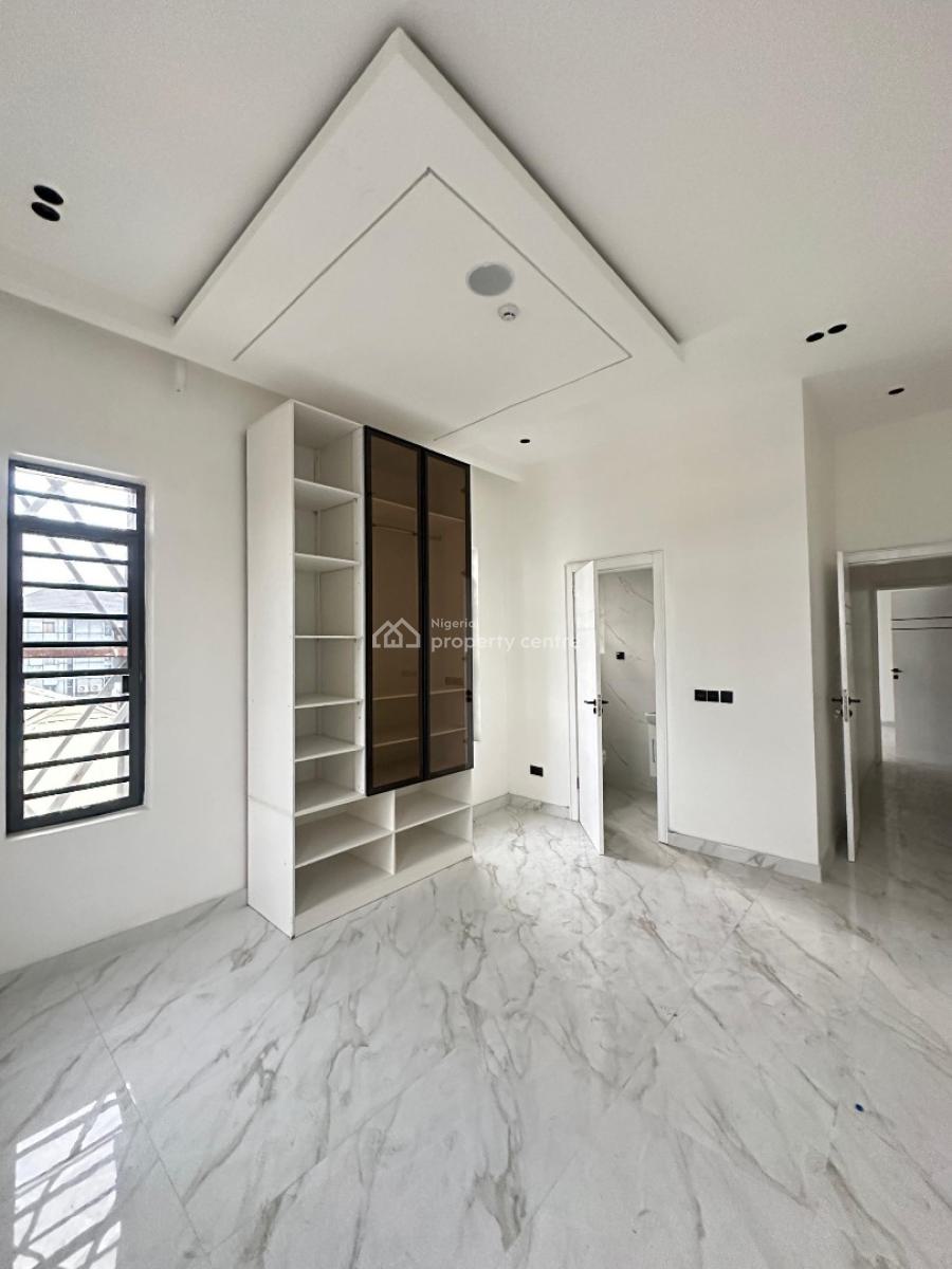 4 Bedroom Penthouse with Inverter, Bq, Elevator, Smoke Detactor, Comes with  with Inverter, Bq, Elevator & Smoke Detector, Lekki Phase 1, Lekki, Lagos, Flat / Apartment for Sale