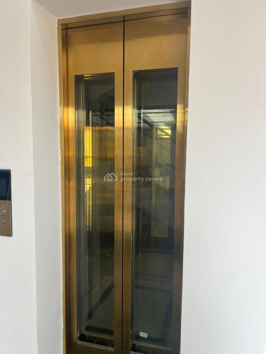 Beautiful 3bedroom Apartment with Elevator Suitable for Investment, Lekki Phase 1, Lekki Phase 1, Lekki, Lagos, Block of Flats for Sale