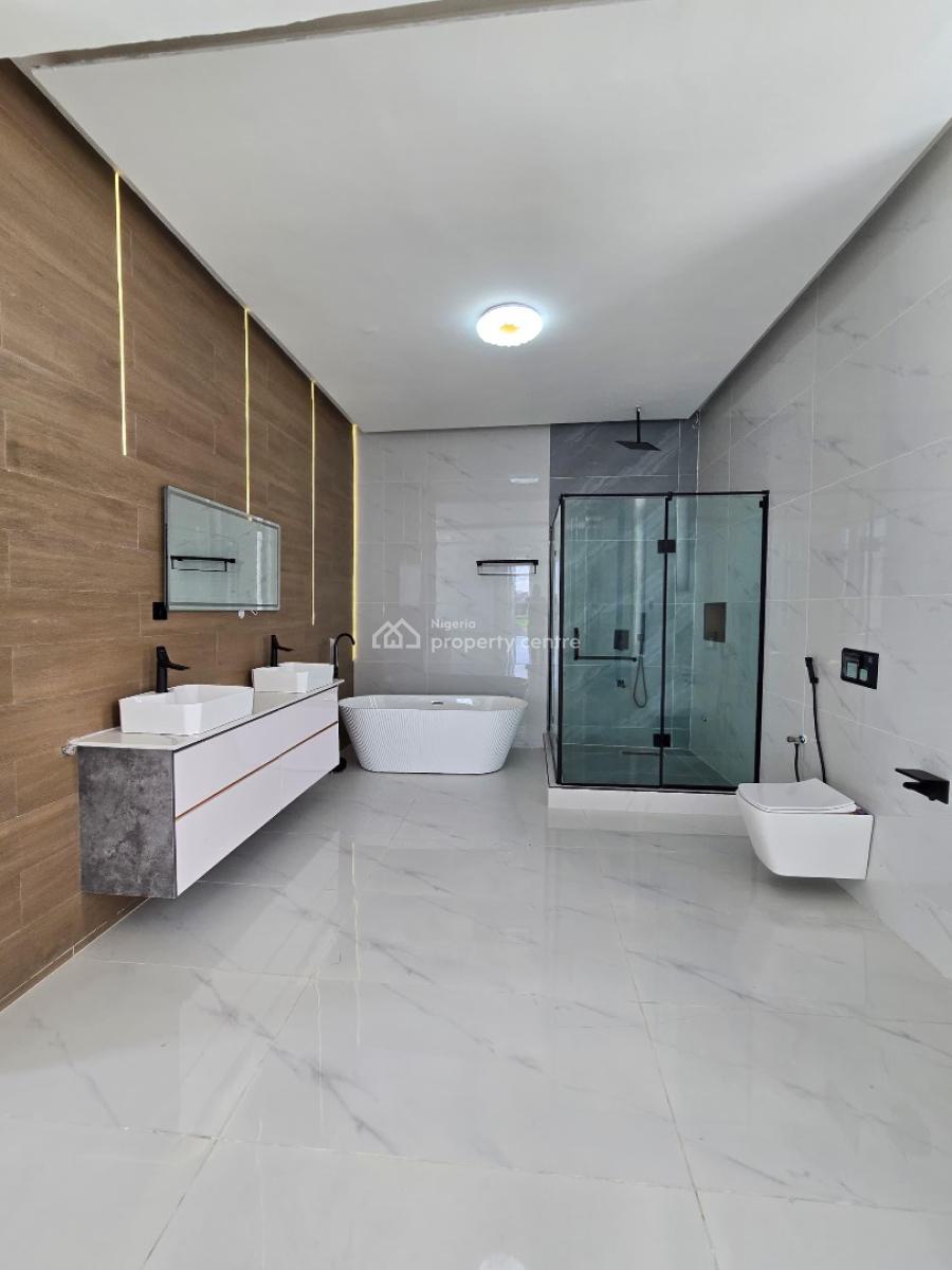 5 Bedroom Detached Duplex +bq, Lekki Phase 1, Lekki, Lagos, Flat / Apartment for Sale