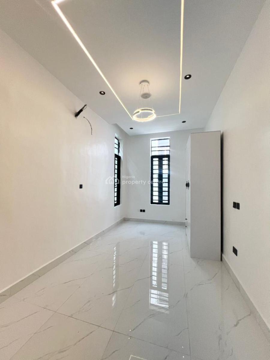 Chevron Lekki Luxurious Duplex with Cinema, Gym & Swimming Pool, Chevron Lekki, Lekki, Lagos, Detached Duplex for Sale