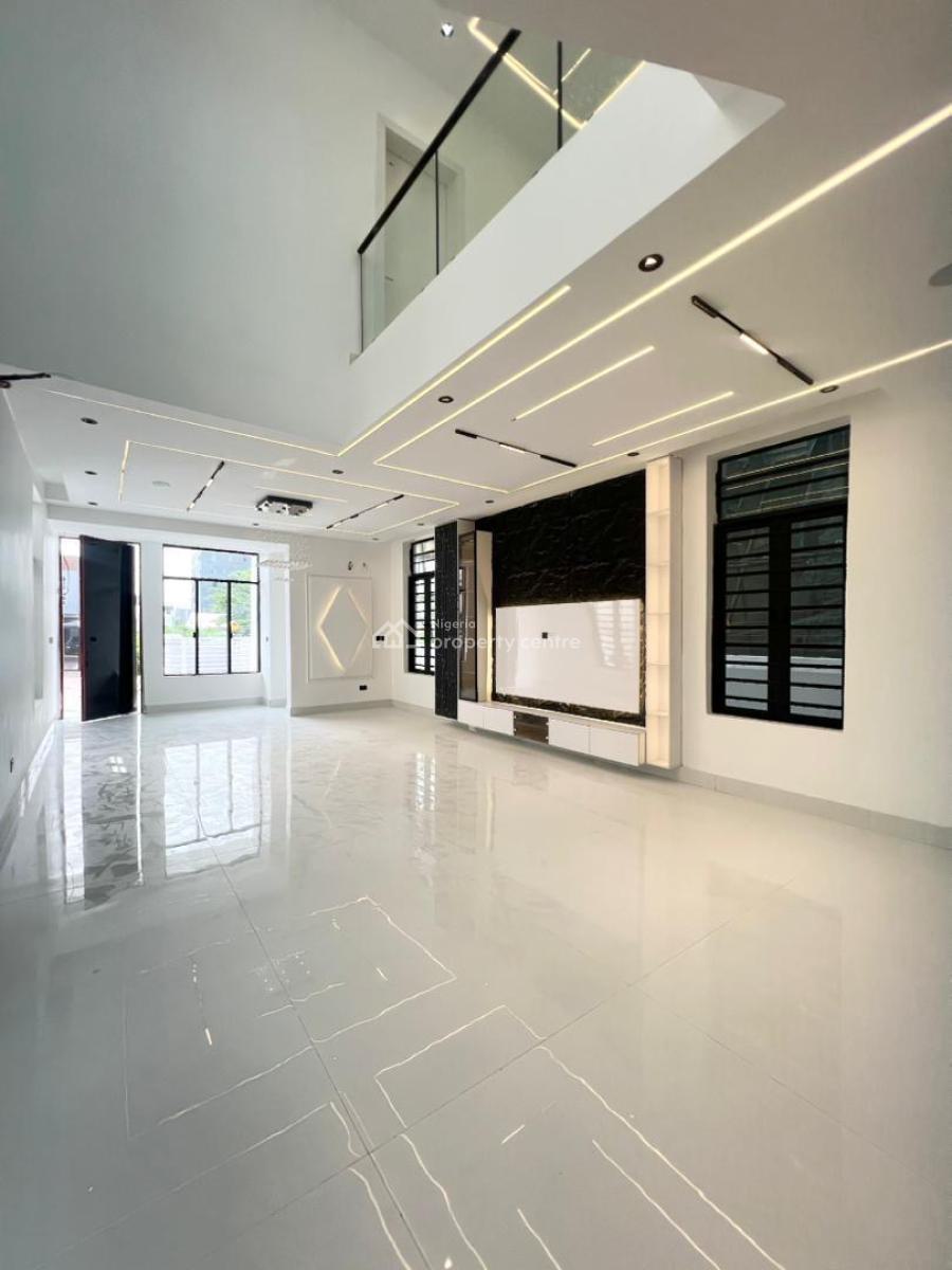 Chevron Lekki Luxurious Duplex with Cinema, Gym & Swimming Pool, Chevron Lekki, Lekki, Lagos, Detached Duplex for Sale