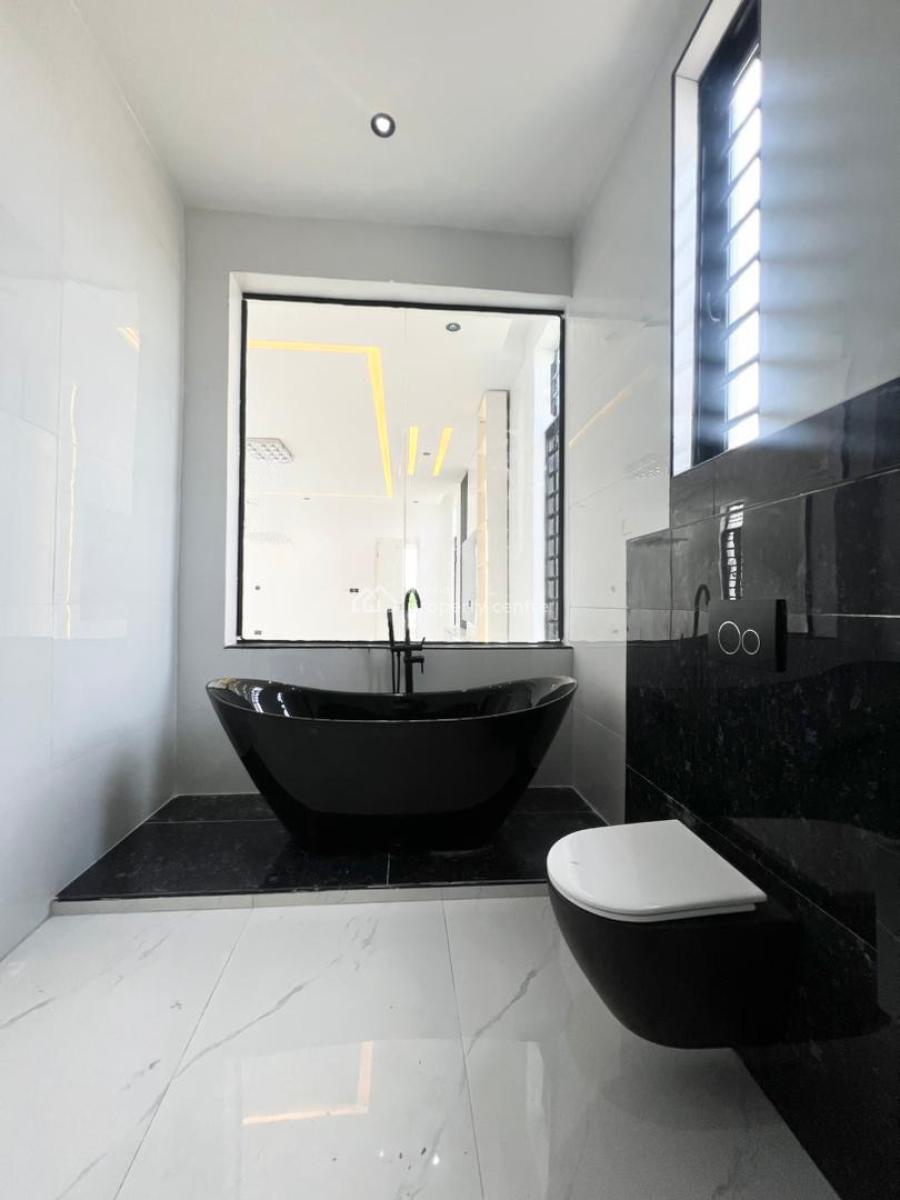 Chevron Lekki Luxurious Duplex with Cinema, Gym & Swimming Pool, Chevron Lekki, Lekki, Lagos, Detached Duplex for Sale