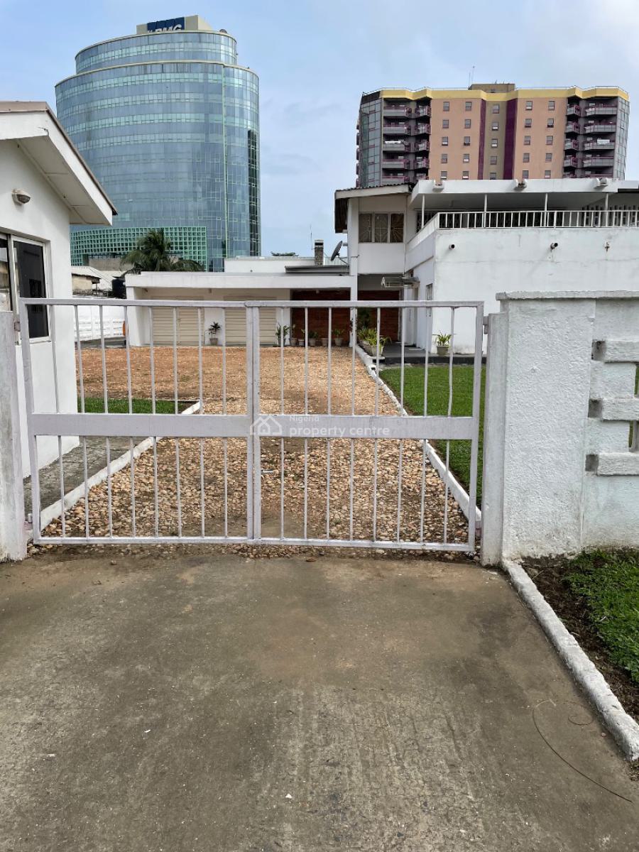 6 Bedroom Fully Detached House, Victoria Island (vi), Lagos, House for Sale