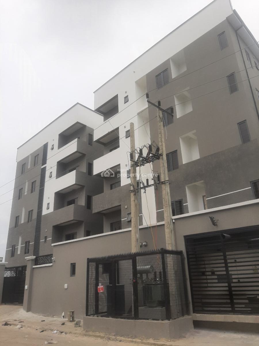 Brand New and Serviced with 24/7 Power Supply 3 Bedroom En-suite Flat, Lekki Phase 1, Lekki, Lagos, Flat / Apartment for Rent