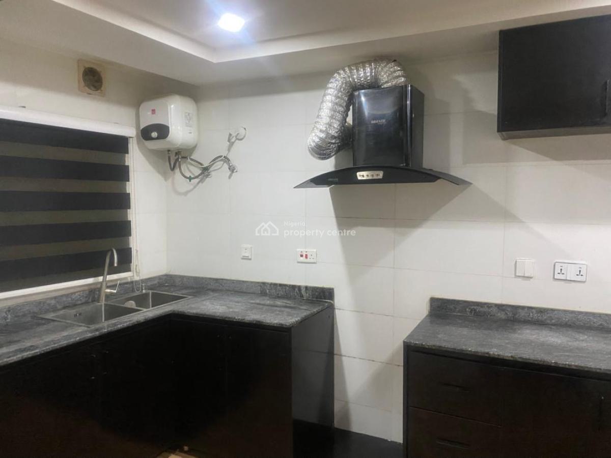 Excellent Spacious 3 Bedroom Duplex, Asokoro District, Abuja, Terraced Duplex for Rent