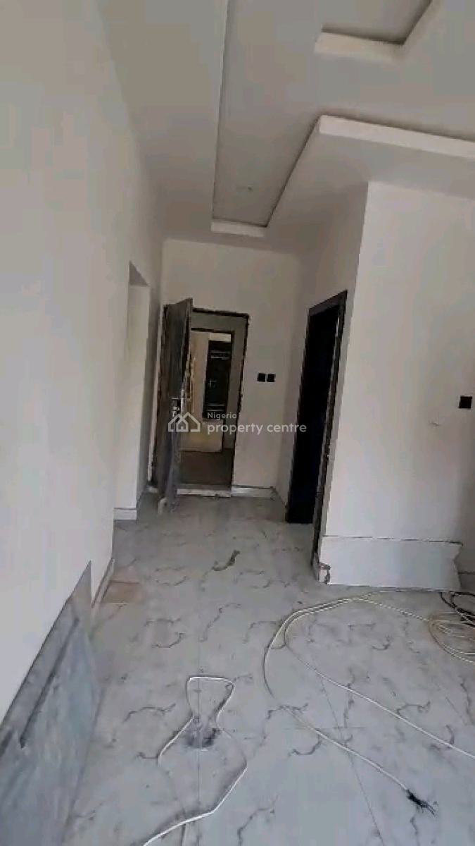 Executive 2 Bedroom Flat, Johnson Bus Stop, Pedro, Gbagada, Lagos, Flat / Apartment for Rent
