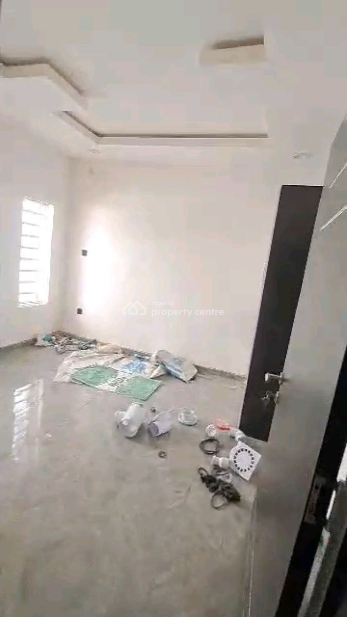 Executive 2 Bedroom Flat, Johnson Bus Stop, Pedro, Gbagada, Lagos, Flat / Apartment for Rent