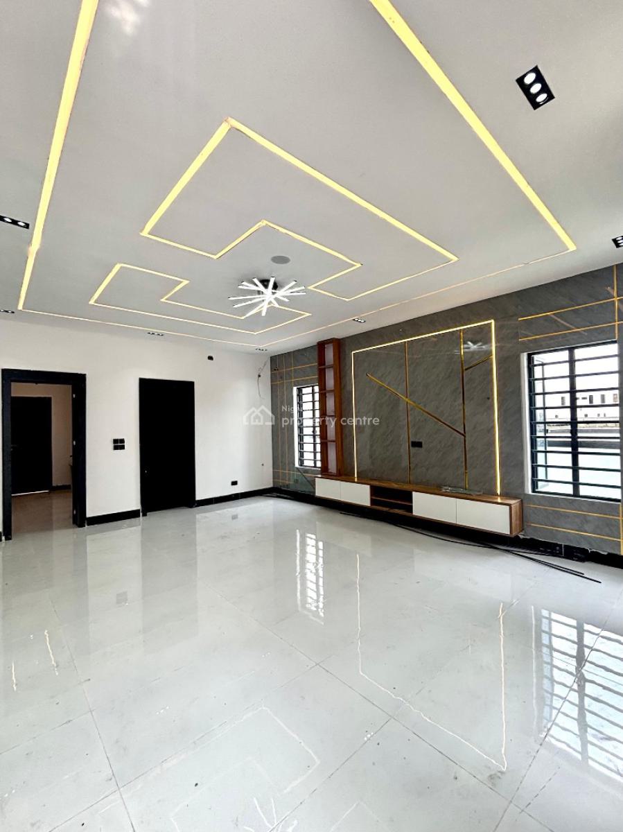 Gorgeous 5 Bedroom Duplex with a Bq and a Rooftop Terrace, Ologolo, Lekki, Lagos, House for Sale