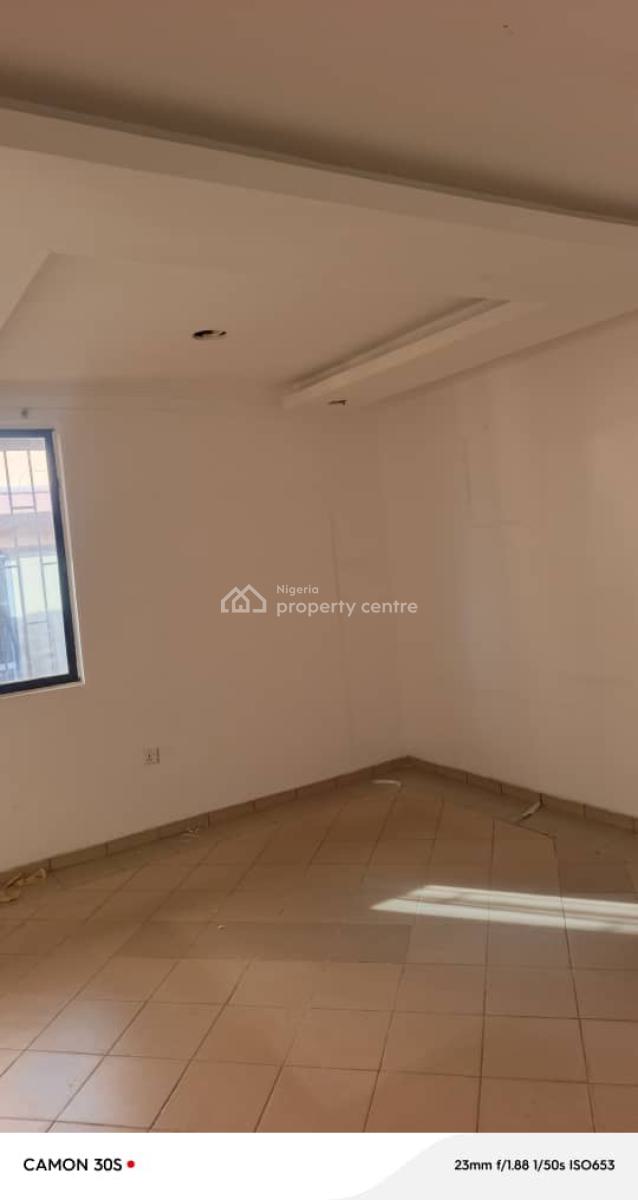 3 Bedroom Flat, Zone 4, Wuse, Abuja, Office Space for Rent