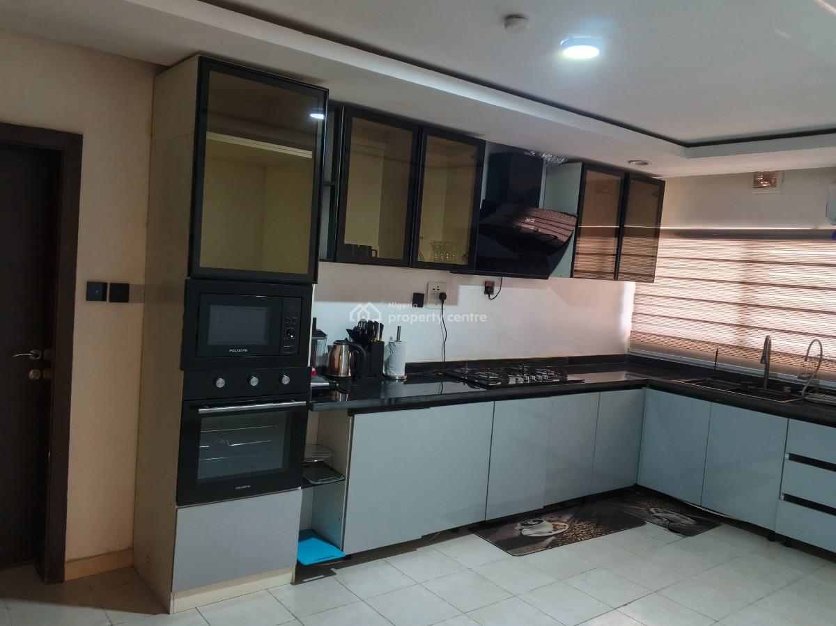 Fully Furnished and Serviced 3bedroom Apartment at Maitama, Ministers Hills, Maitama District, Abuja, Flat / Apartment Short Let