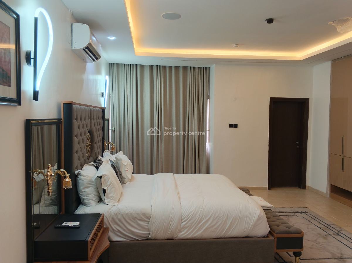 Fully Furnished and Serviced 3bedroom Apartment at Maitama, Ministers Hills, Maitama District, Abuja, Flat / Apartment Short Let