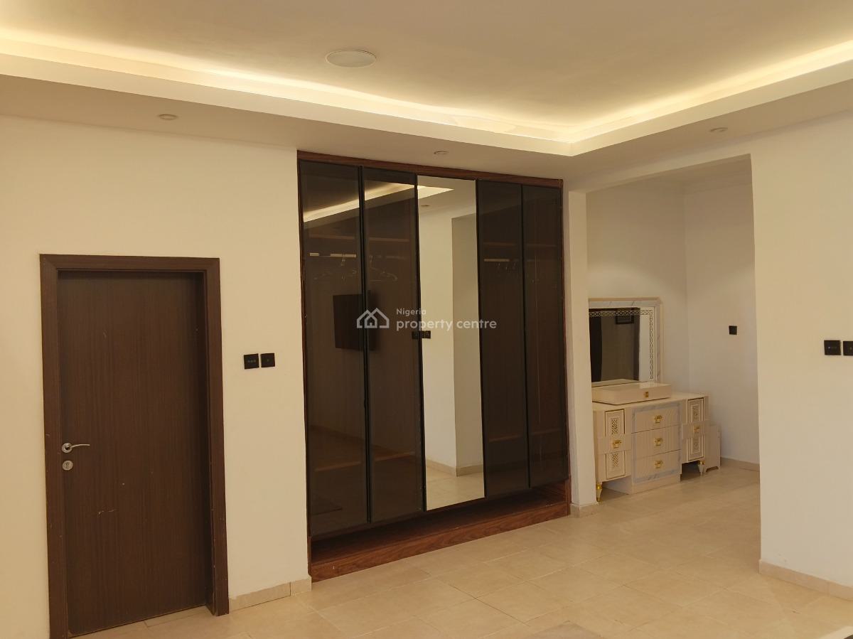 Fully Furnished and Serviced 3bedroom Apartment at Maitama, Ministers Hills, Maitama District, Abuja, Flat / Apartment Short Let