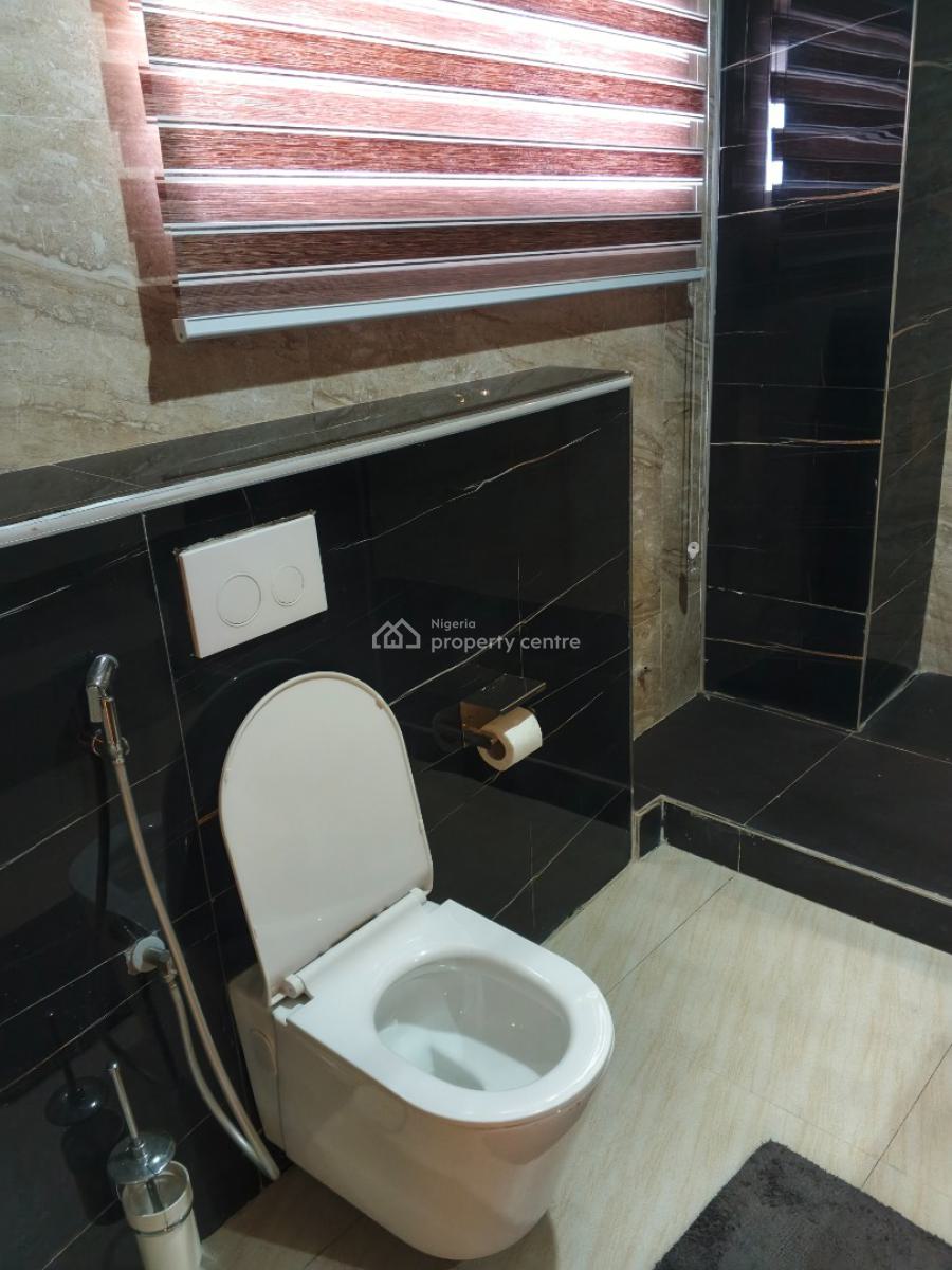 Fully Furnished and Serviced 3bedroom Apartment at Maitama, Ministers Hills, Maitama District, Abuja, Flat / Apartment Short Let