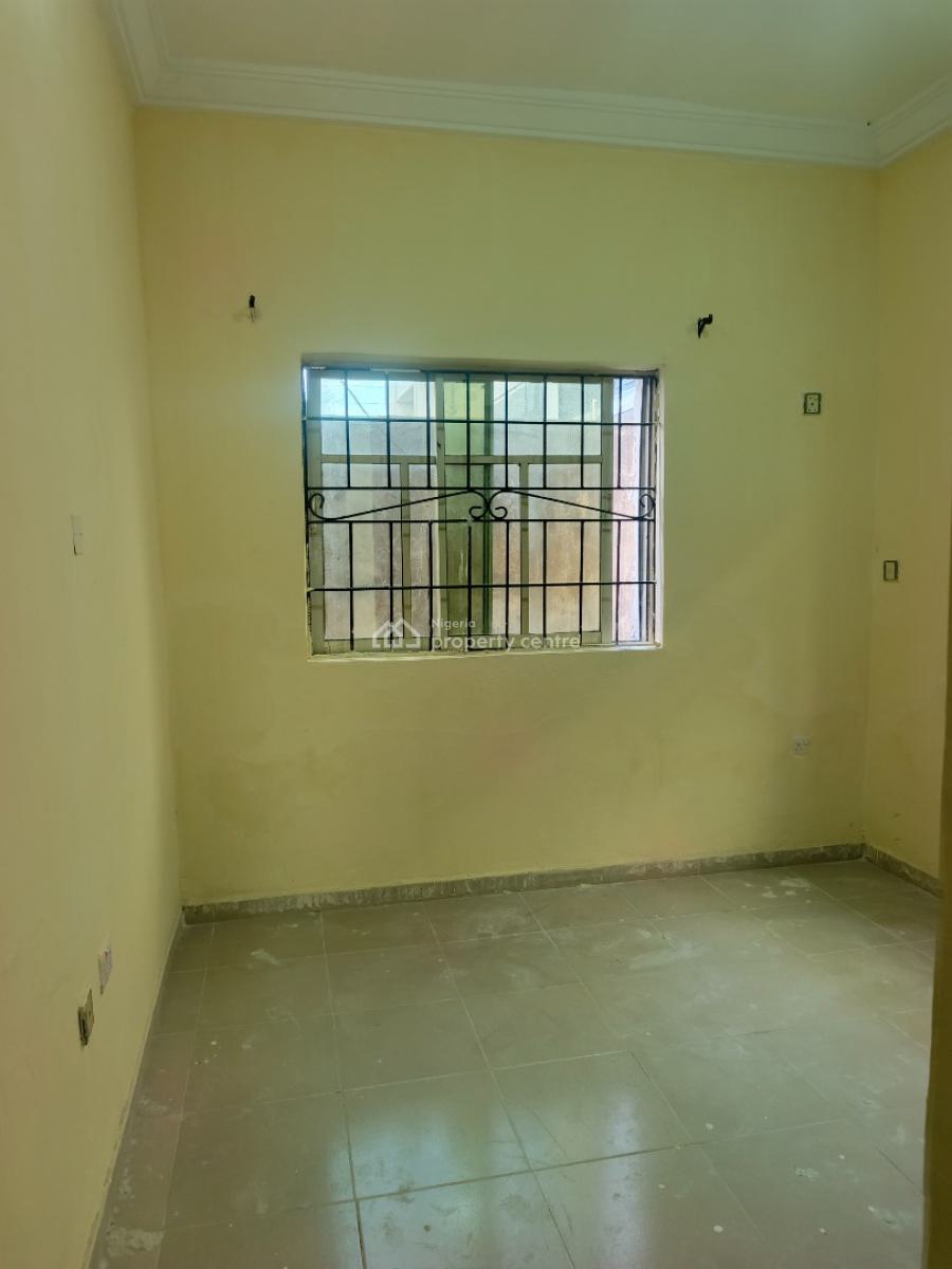 2-bedroom Flat, Off Mobil Road, Ajah, Lagos, Flat / Apartment for Rent