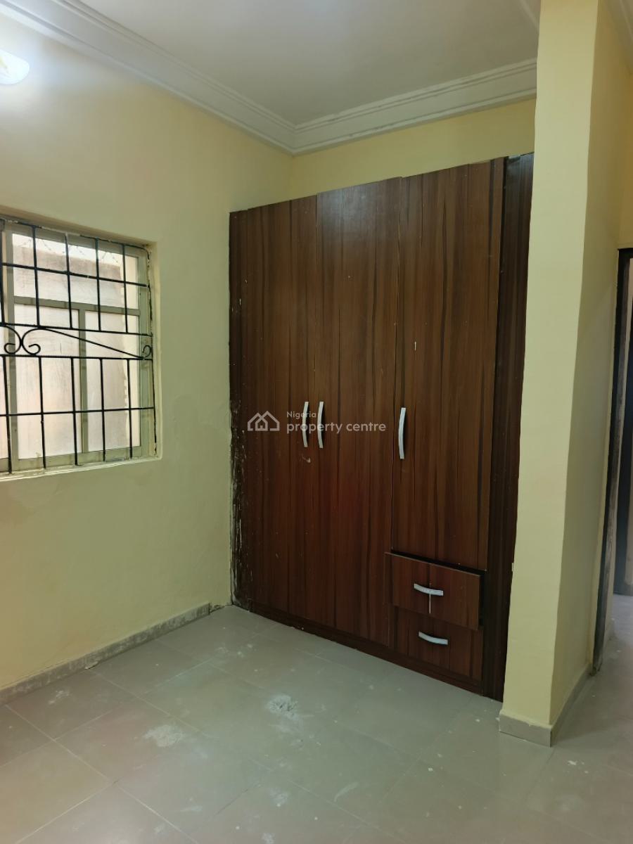 2-bedroom Flat, Off Mobil Road, Ajah, Lagos, Flat / Apartment for Rent