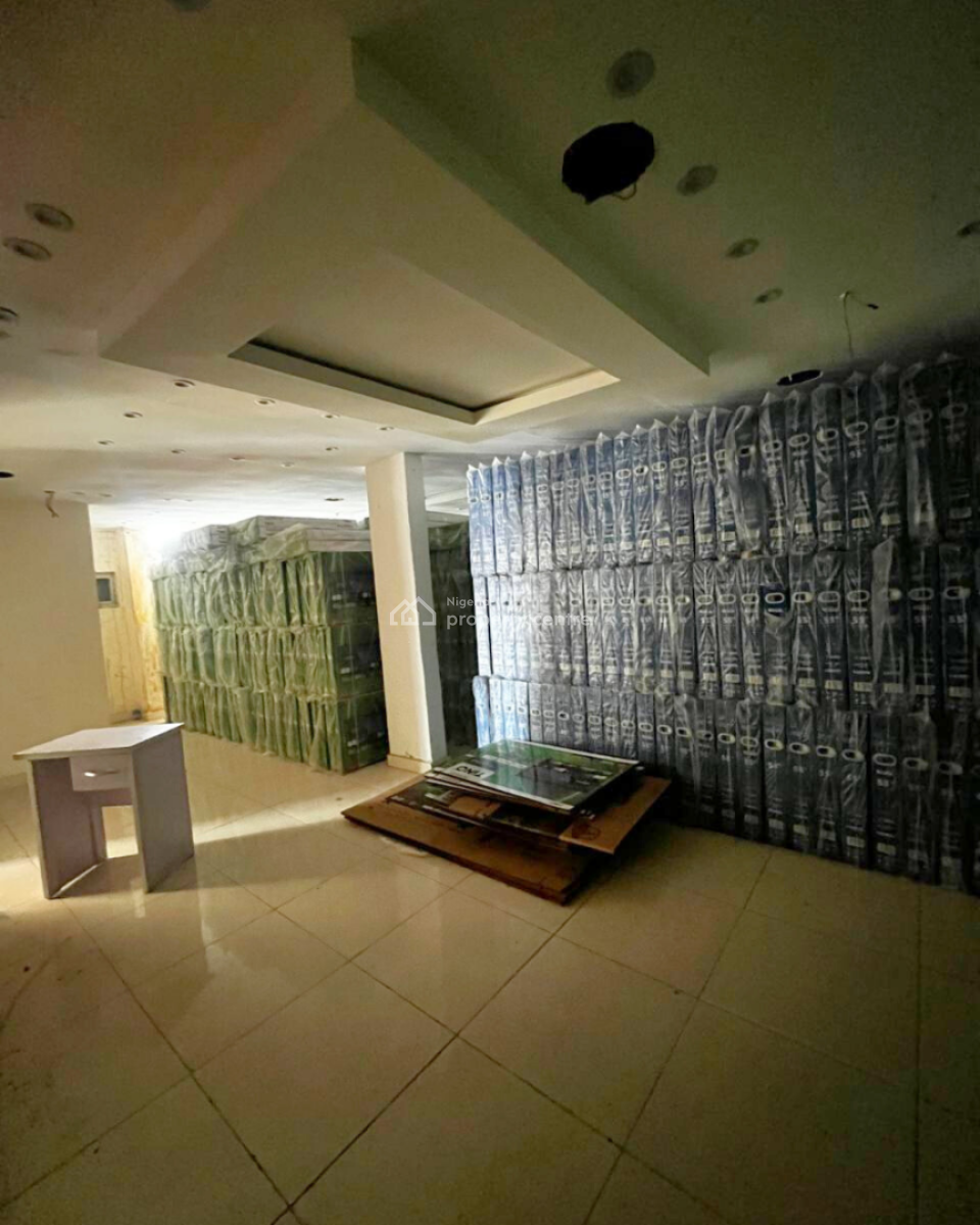 Commercial Space 230sqm, Lekki Phase 1, Lekki, Lagos, Office Space for Rent