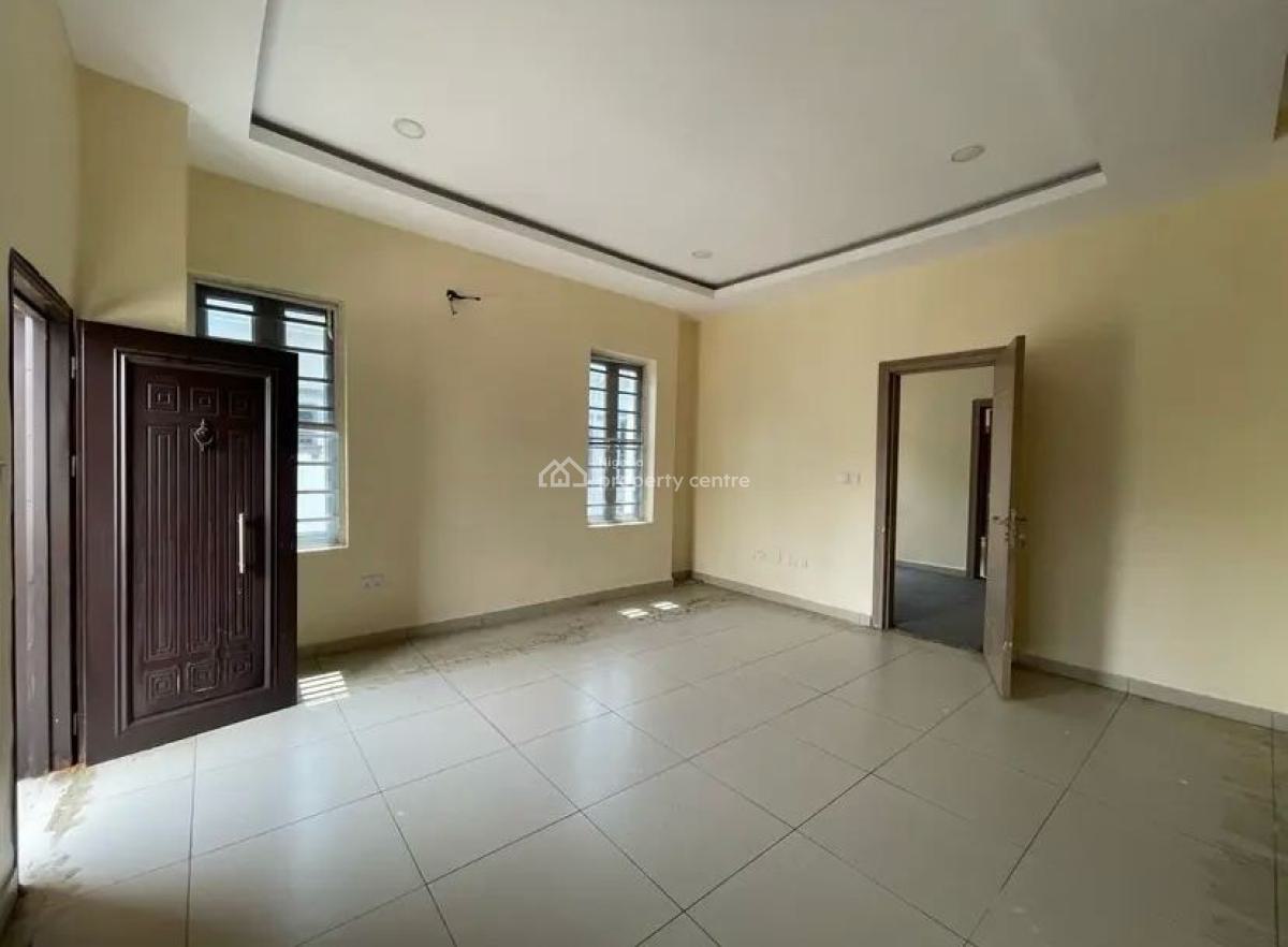 4 Bedroom Semi-detached Duplex in a Self Compound, Chevron, Lekki, Lagos, Semi-detached Duplex for Rent