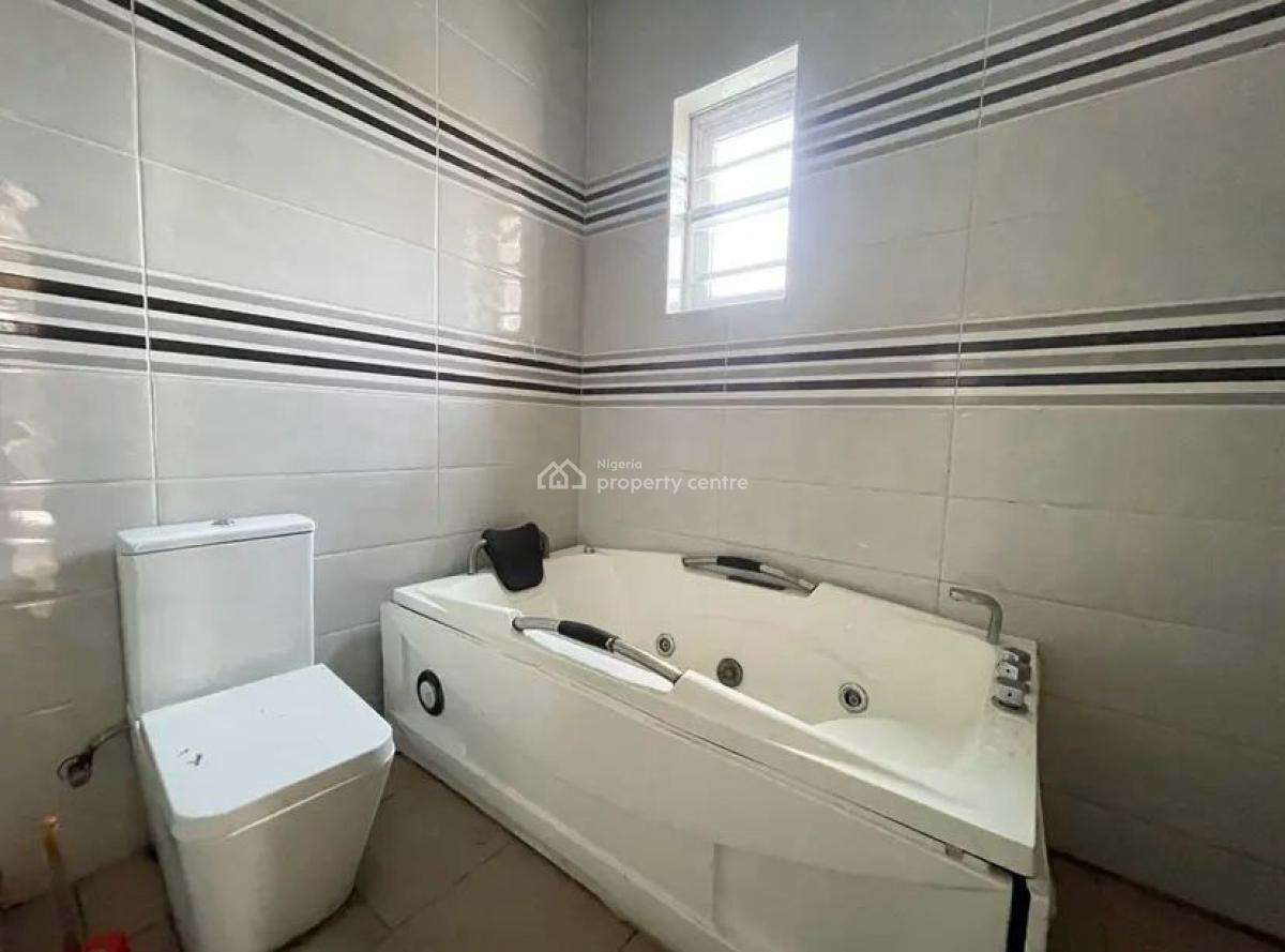 4 Bedroom Semi-detached Duplex in a Self Compound, Chevron, Lekki, Lagos, Semi-detached Duplex for Rent