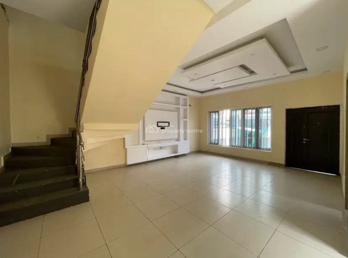4 Bedroom Semi-detached Duplex in a Self Compound, Chevron, Lekki, Lagos, Semi-detached Duplex for Rent