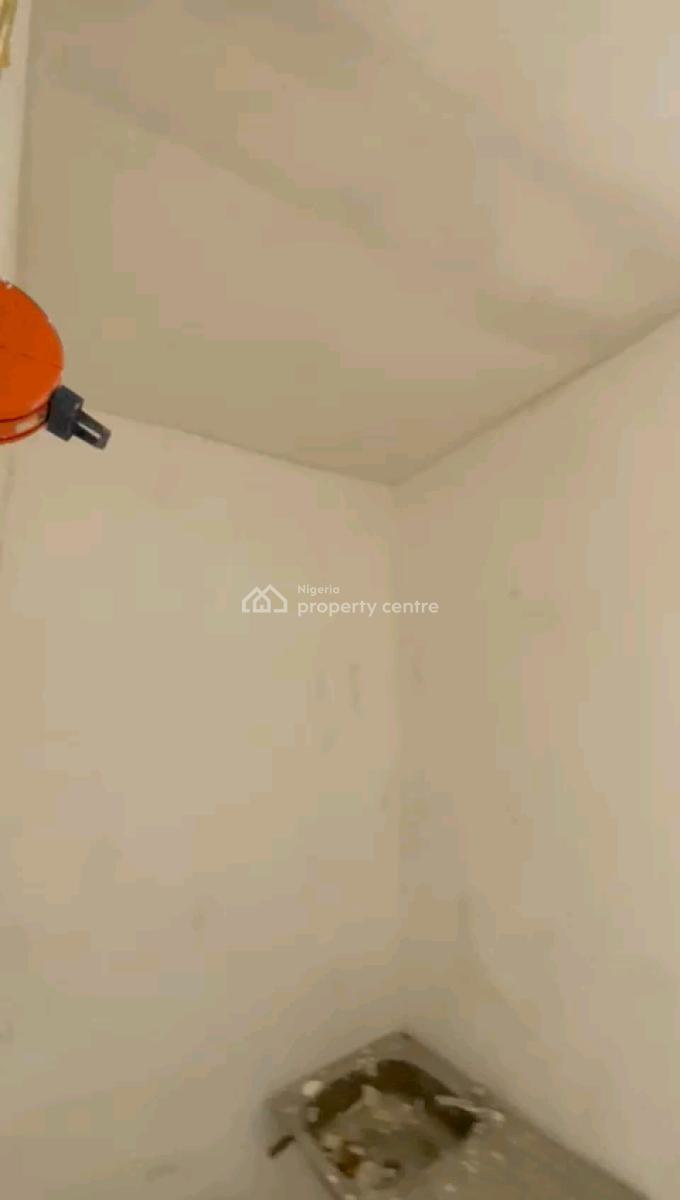 a Relatively New and Decent Room Self Contain, Upstairs, Akoka, Yaba, Lagos, Self Contain (single Rooms) for Rent