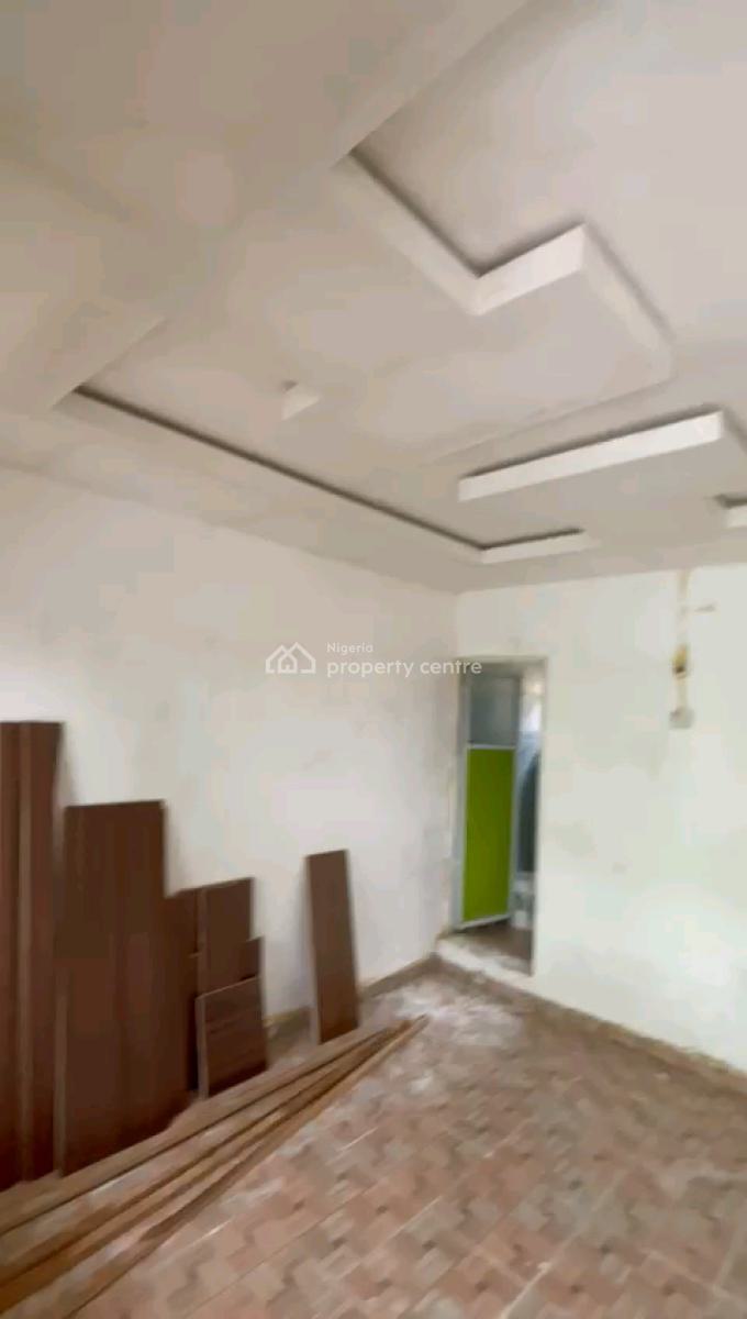 a Relatively New and Decent Room Self Contain, Upstairs, Akoka, Yaba, Lagos, Self Contain (single Rooms) for Rent