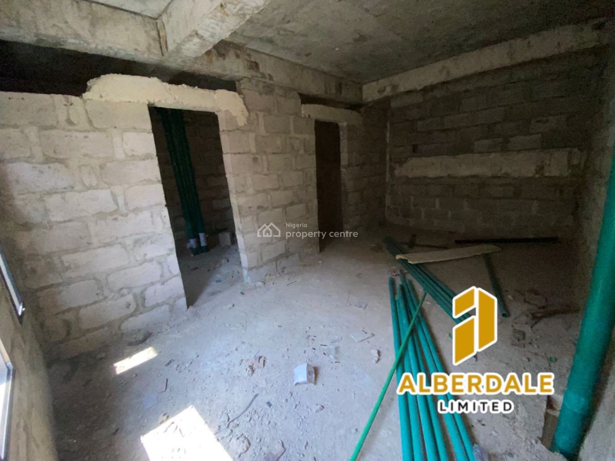 4-bedroom Terrace Duplex, Medina, Gbagada, Lagos, Terraced Duplex for Sale