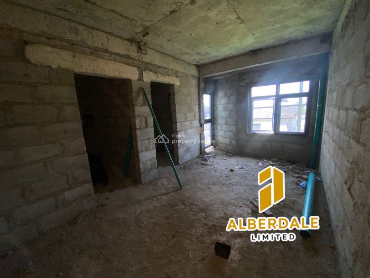 4-bedroom Terrace Duplex, Medina, Gbagada, Lagos, Terraced Duplex for Sale