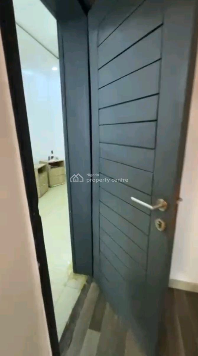 Executive Standard Mini Flat with Open Kitchen, Off Finbars Road, Akoka, Yaba, Lagos, Mini Flat (room and Parlour) for Rent