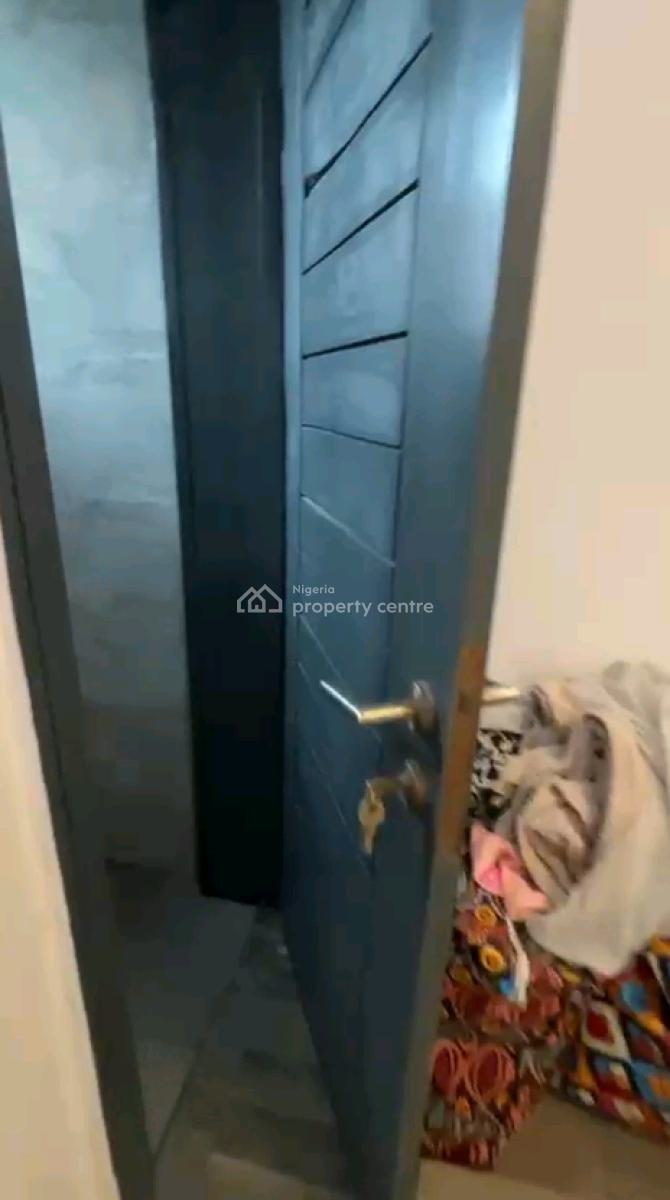 Executive Standard Mini Flat with Open Kitchen, Off Finbars Road, Akoka, Yaba, Lagos, Mini Flat (room and Parlour) for Rent