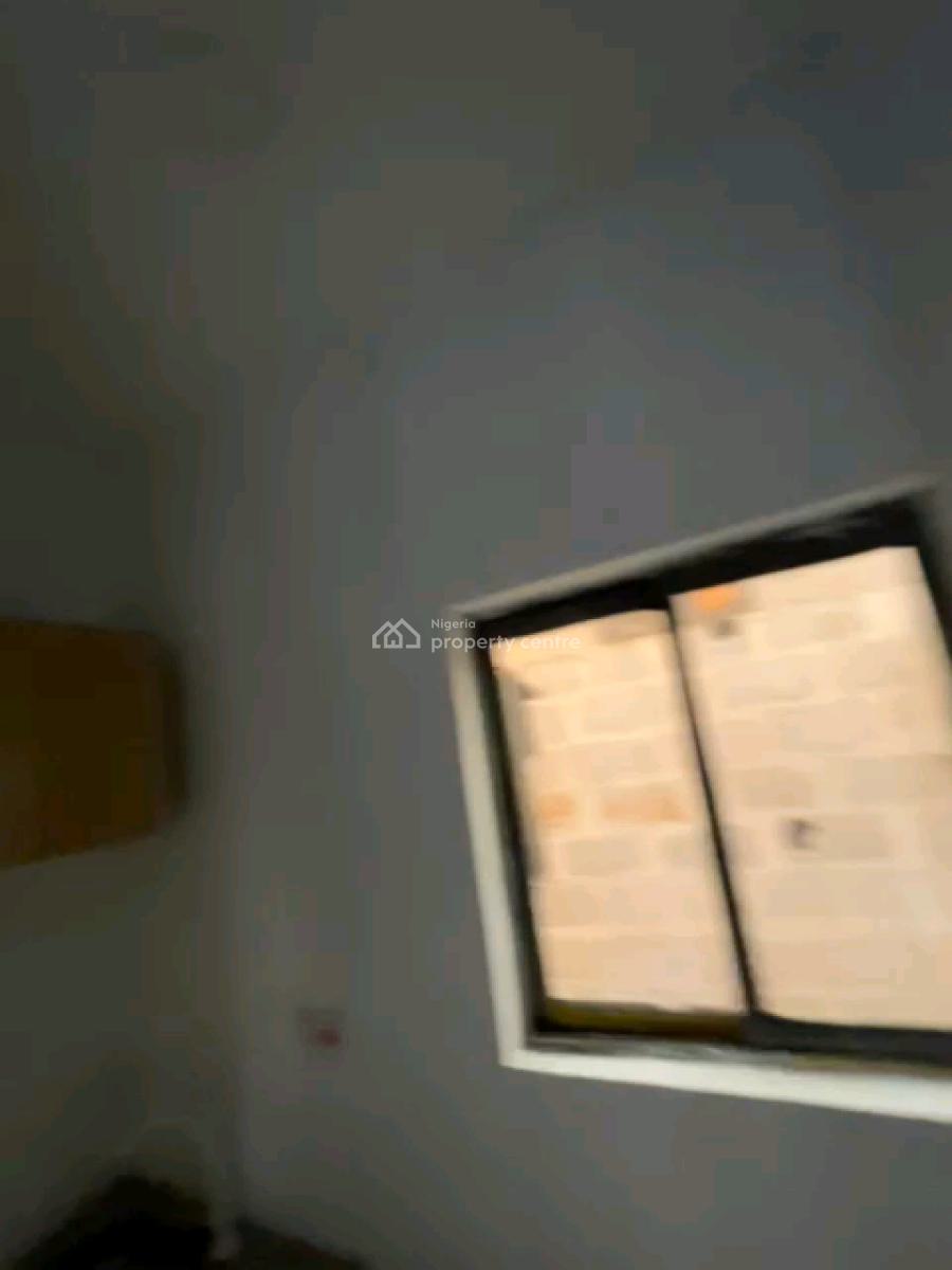 Room Self Contain, Off Ilaje Road, Bariga, Shomolu, Lagos, Self Contain (single Rooms) for Rent