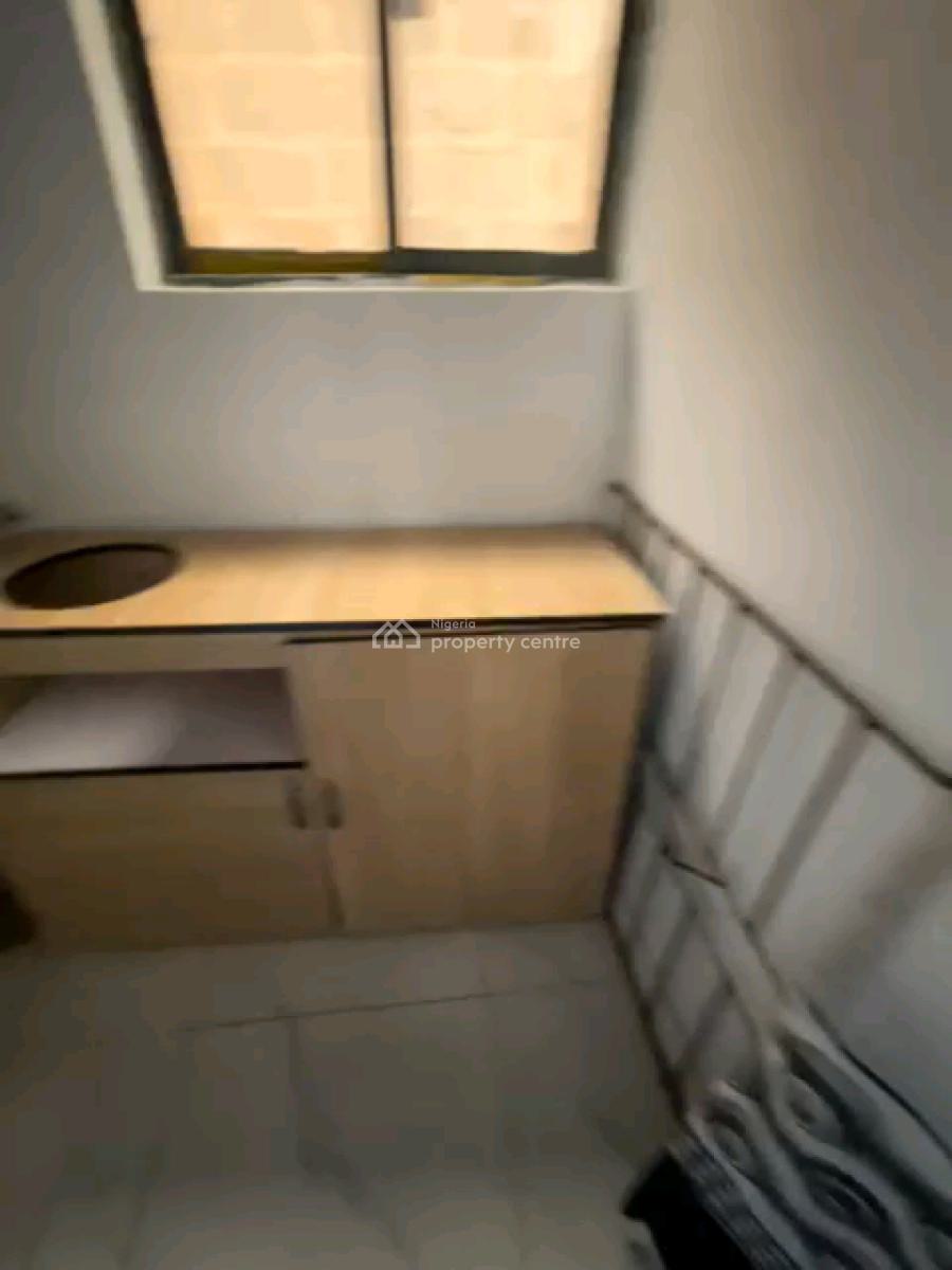 Room Self Contain, Off Ilaje Road, Bariga, Shomolu, Lagos, Self Contain (single Rooms) for Rent