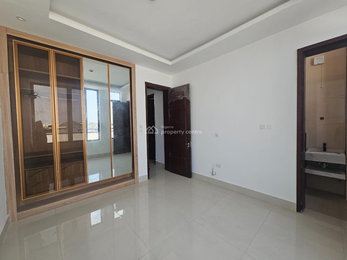 Luxury 3 Bedroom Fully Serviced Pent Apartment in a Gated Community, Off Admiralty Road, Lekki Phase 1, Lekki, Lagos, Flat / Apartment for Sale