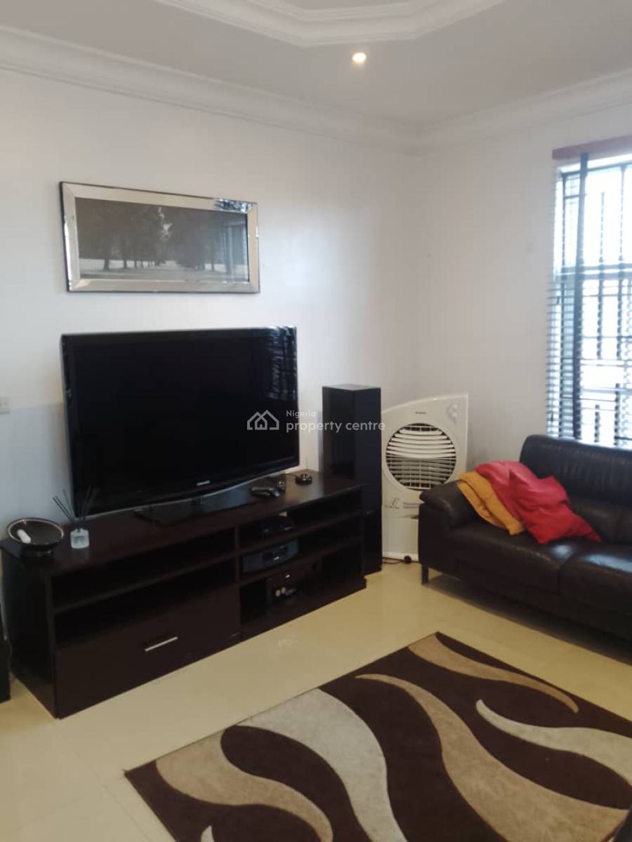 2 Bedroom Apartment with Serene Environment, Manor Gardens Estate,  Vgc  Bus Stop, Vgc, Lekki, Lagos, Flat / Apartment Short Let
