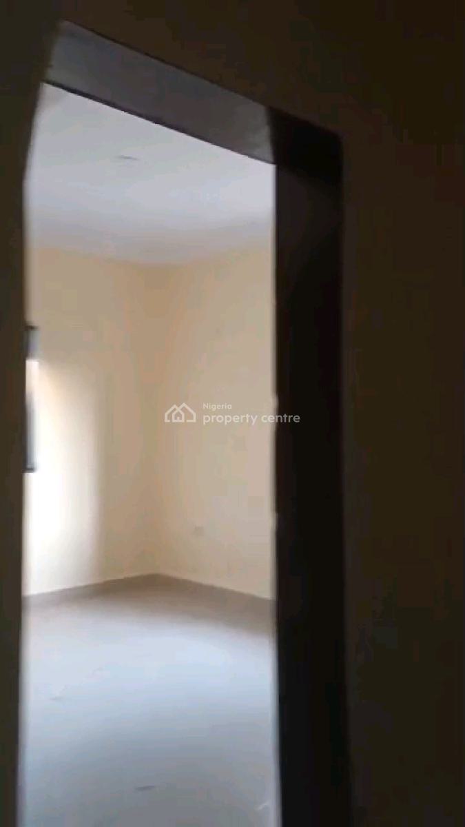 3 Bedroom Flat, Alamutu Estate, Fagba, Ogba, Ikeja, Lagos, Flat / Apartment for Rent