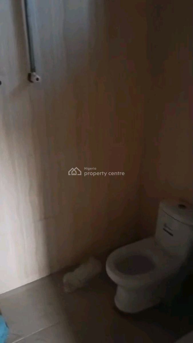 3 Bedroom Flat, Alamutu Estate, Fagba, Ogba, Ikeja, Lagos, Flat / Apartment for Rent