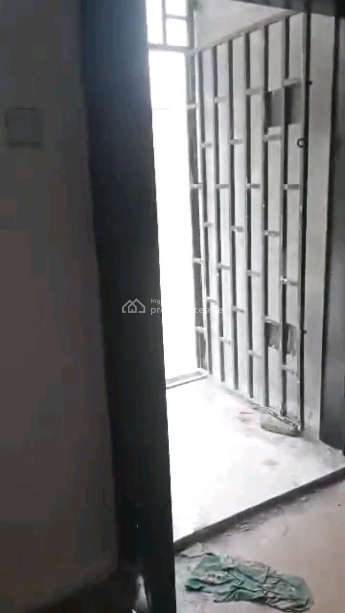 3 Bedroom Flat, Alamutu Estate, Fagba, Ogba, Ikeja, Lagos, Flat / Apartment for Rent