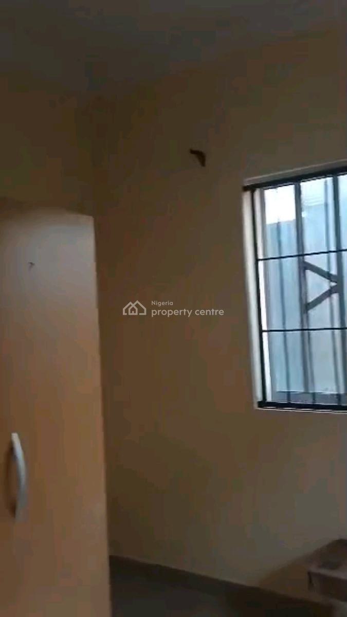 3 Bedroom Flat, Alamutu Estate, Fagba, Ogba, Ikeja, Lagos, Flat / Apartment for Rent
