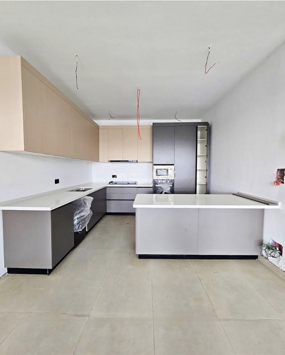 Luxury 3 Bedroom Fully Serviced Apartment with Bq in a Gated Community, Off Admiralty Road, Lekki Phase 1, Lekki, Lagos, Flat / Apartment for Sale