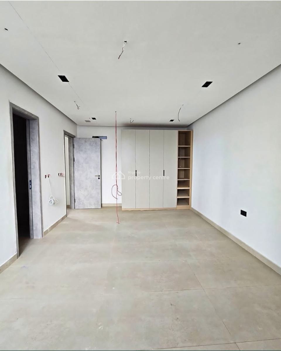 Luxury 3 Bedroom Fully Serviced Apartment with Bq in a Gated Community, Off Admiralty Road, Lekki Phase 1, Lekki, Lagos, Flat / Apartment for Sale